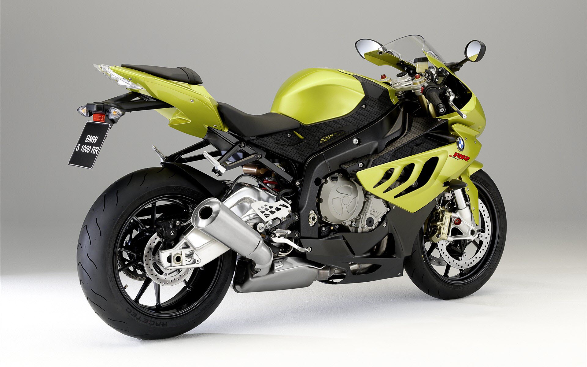 BMW 1000 RR Yellow
