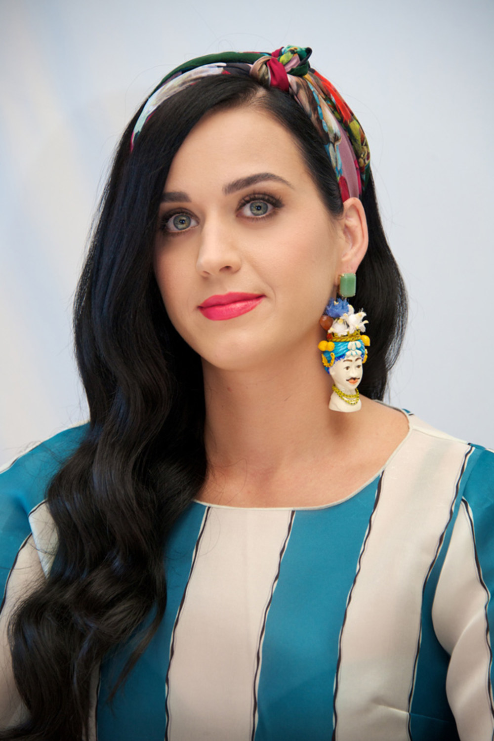 Katy Perry Strange Clothes